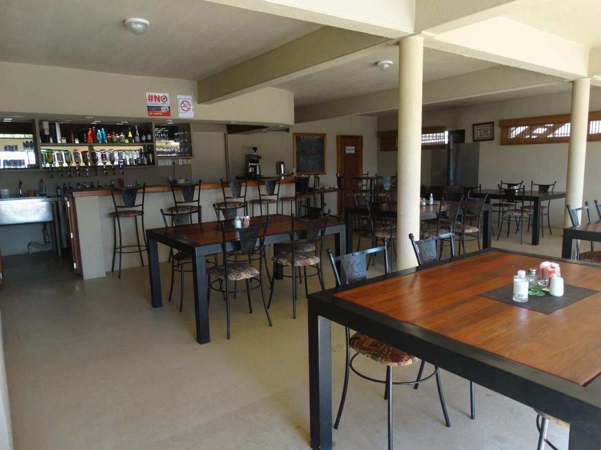 Pyramids Motel Van Reenen Ngoại thất bức ảnh