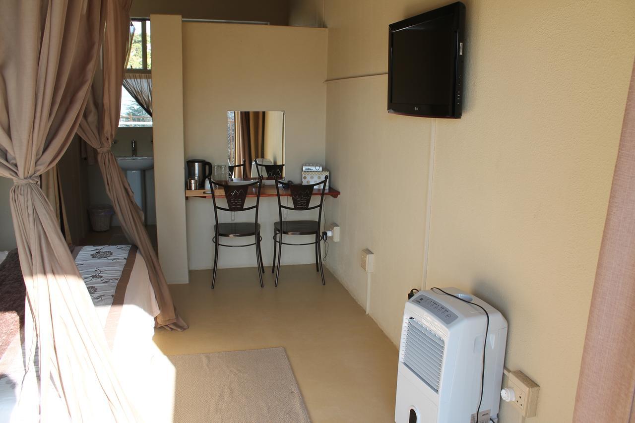 Pyramids Motel Van Reenen Ngoại thất bức ảnh