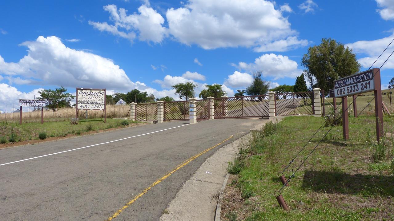 Pyramids Motel Van Reenen Ngoại thất bức ảnh