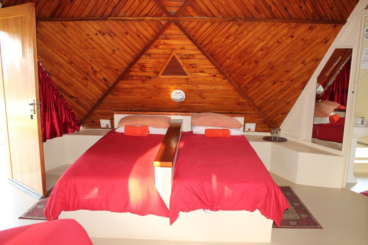 Pyramids Motel Van Reenen Ngoại thất bức ảnh