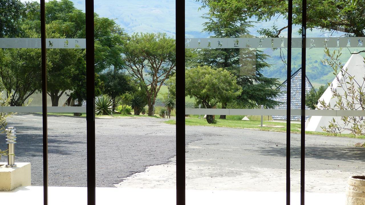 Pyramids Motel Van Reenen Ngoại thất bức ảnh