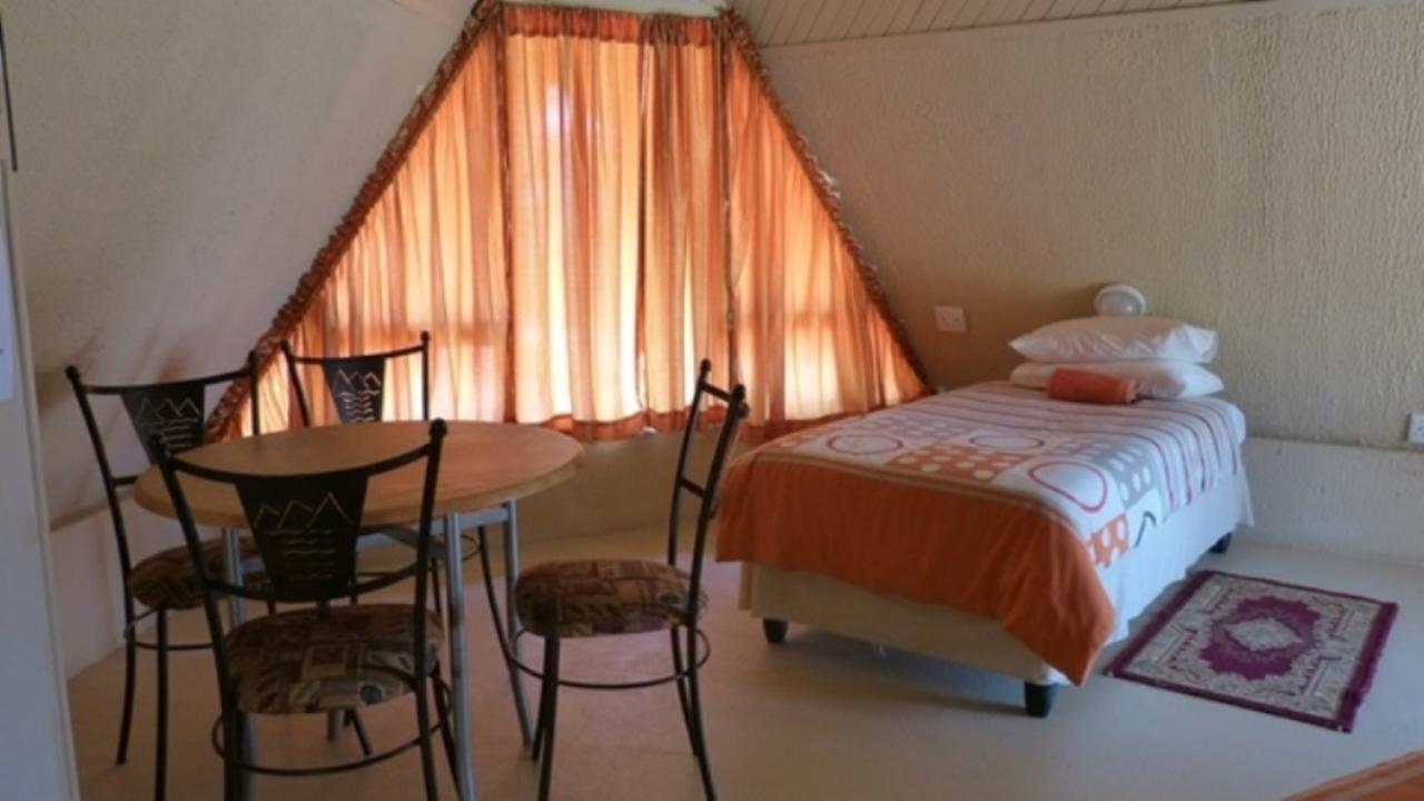 Pyramids Motel Van Reenen Ngoại thất bức ảnh