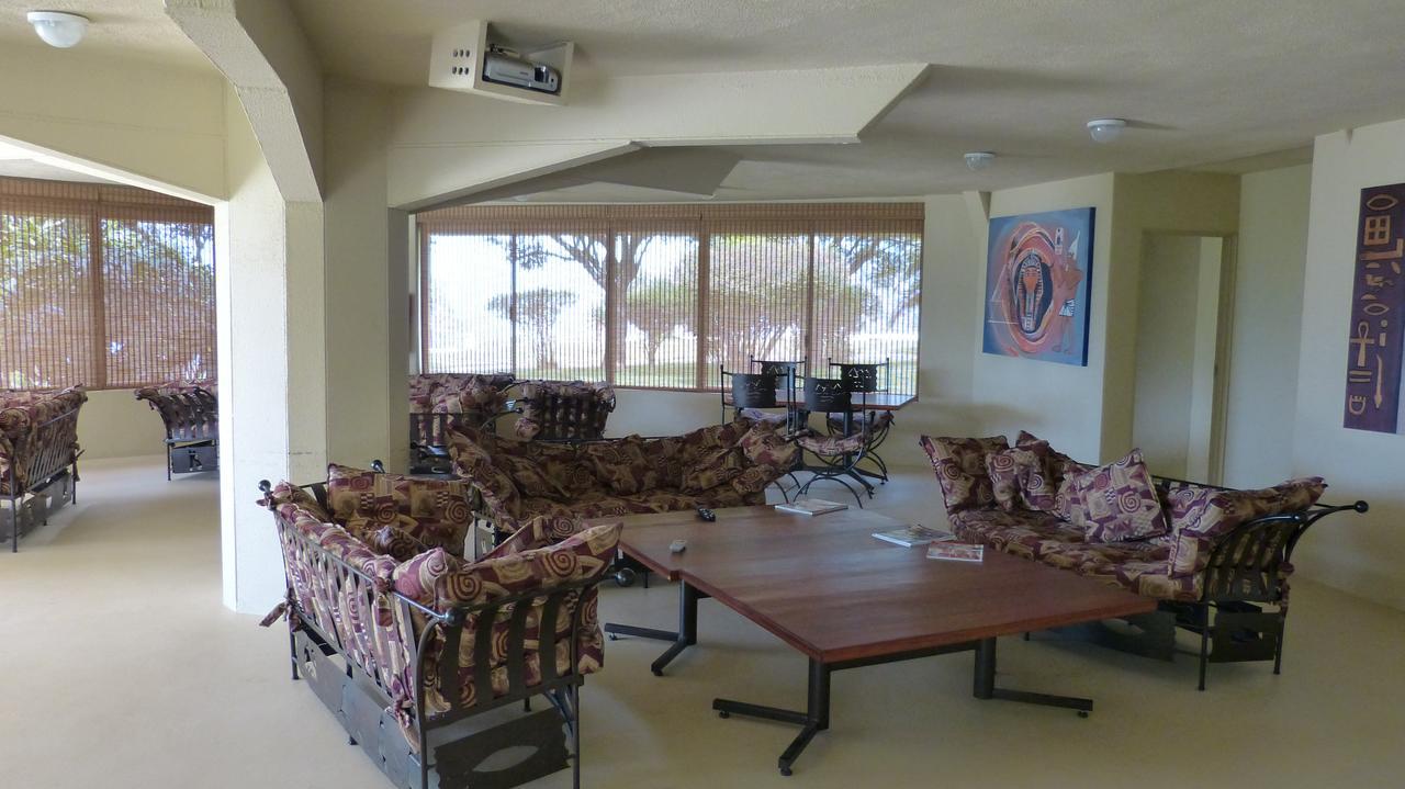 Pyramids Motel Van Reenen Ngoại thất bức ảnh