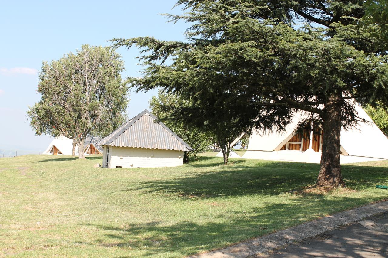 Pyramids Motel Van Reenen Ngoại thất bức ảnh